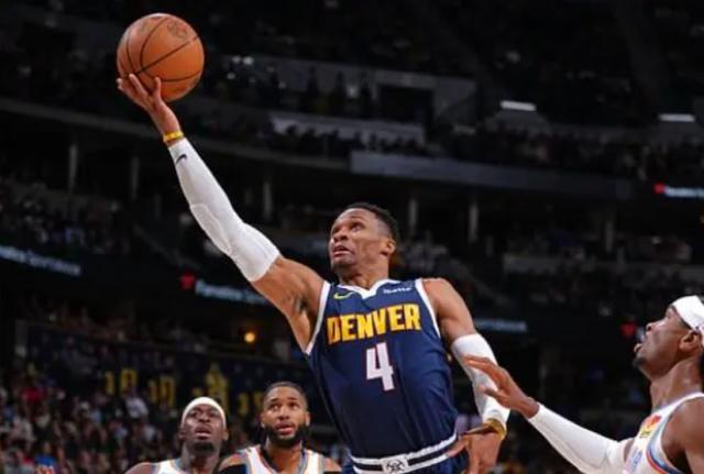 leyu登录入口-转型！韦少状态回升的原因？减少自主进攻+增加无球